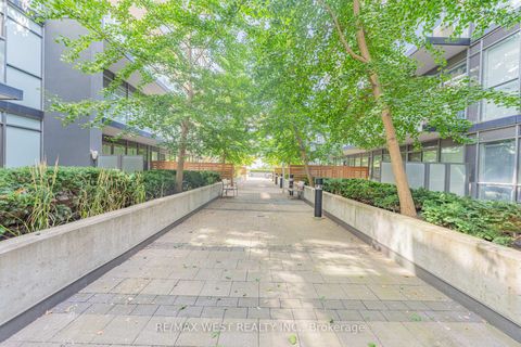 Photo 34 at 627 - 15 James Finlay Way, CFB, Toronto