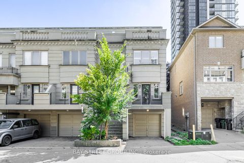 Photo 1 at 35 William Poole Way, Willowdale East, Toronto