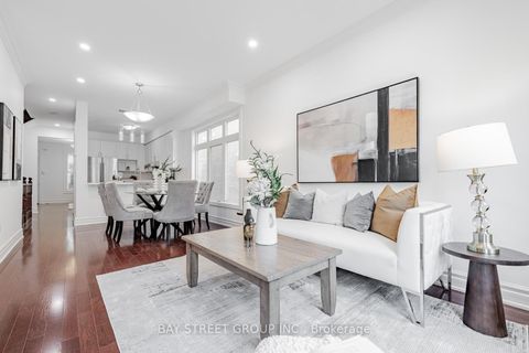 Photo 5 at 35 William Poole Way, Willowdale East, Toronto