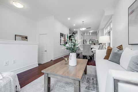 Photo 6 at 35 William Poole Way, Willowdale East, Toronto