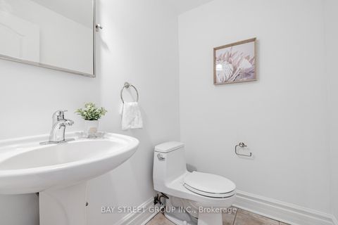 Photo 19 at 35 William Poole Way, Willowdale East, Toronto