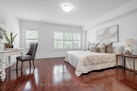 Photo 20 at 35 William Poole Way, Willowdale East, Toronto