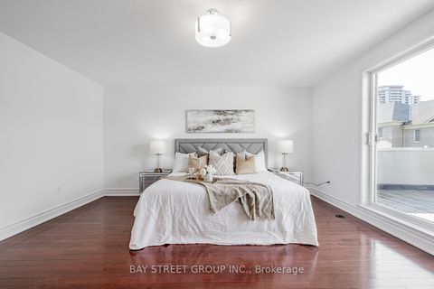 Photo 29 at 35 William Poole Way, Willowdale East, Toronto