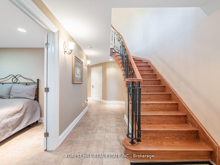 Photo 17 at 18 Highland Hill, Glen Park, Toronto