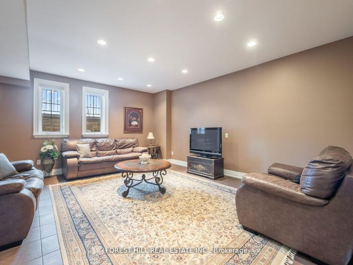 Photo 19 at 18 Highland Hill, Glen Park, Toronto