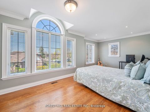 Photo 32 at 18 Highland Hill, Glen Park, Toronto
