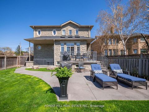 Photo 35 at 18 Highland Hill, Glen Park, Toronto