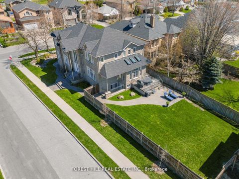 Photo 38 at 18 Highland Hill, Glen Park, Toronto