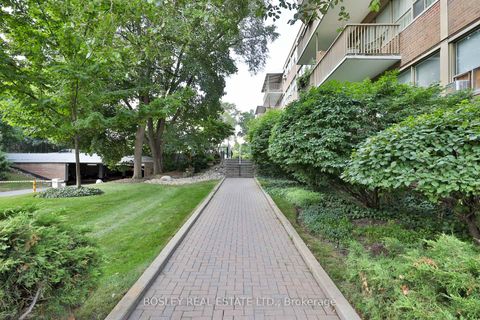 Photo 2 at 110 - 160 The Donway W, Don Mills, Toronto