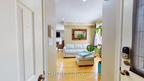 Photo 2 at 3358 C Kingston Road, Scarborough Village, Toronto