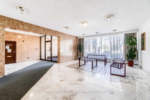 Photo 13 at 808 - 5 Frith Road, Jane Heights, Toronto