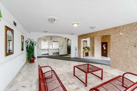 Photo 14 at 808 - 5 Frith Road, Jane Heights, Toronto