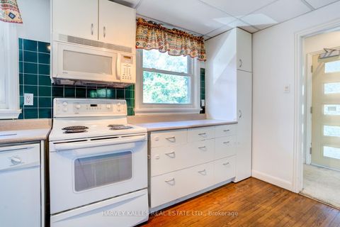 Photo 18 at 47 Ranleigh Avenue, Lawrence Park North, Toronto