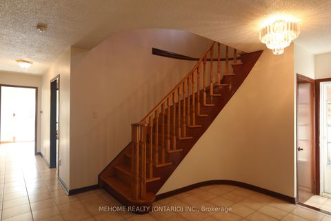 Photo 4 at 70 Governor Crescent, East Woodbridge, Vaughan
