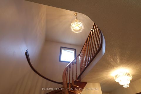 Photo 5 at 70 Governor Crescent, East Woodbridge, Vaughan