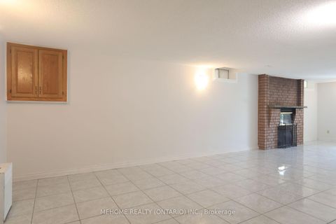 Photo 31 at 70 Governor Crescent, East Woodbridge, Vaughan