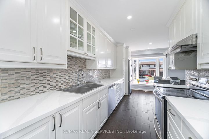 Photo 16 at 73 Blackthorn Lane, Brampton North, Brampton