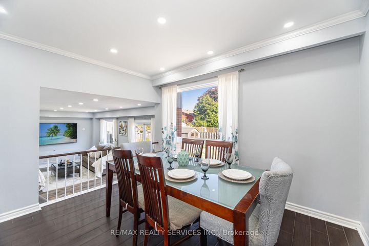 Photo 18 at 73 Blackthorn Lane, Brampton North, Brampton