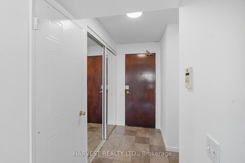 Photo 2 at 3303 - 750 Bay Street, Bay Street Corridor, Toronto Photo 2 at 3303 - 750 Bay Street, Bay Street Corridor, Toronto