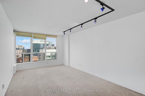 Photo 4 at 3303 - 750 Bay Street, Bay Street Corridor, Toronto