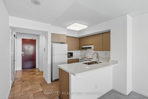 Photo 7 at 3303 - 750 Bay Street, Bay Street Corridor, Toronto Photo 7 at 3303 - 750 Bay Street, Bay Street Corridor, Toronto