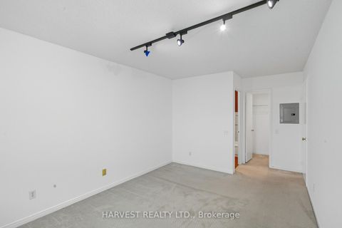 Photo 17 at 3303 - 750 Bay Street, Bay Street Corridor, Toronto