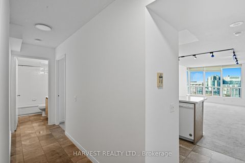 Photo 19 at 3303 - 750 Bay Street, Bay Street Corridor, Toronto