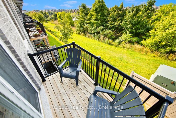 Photo 17 at 2 Pomarine Way, Credit Valley, Brampton