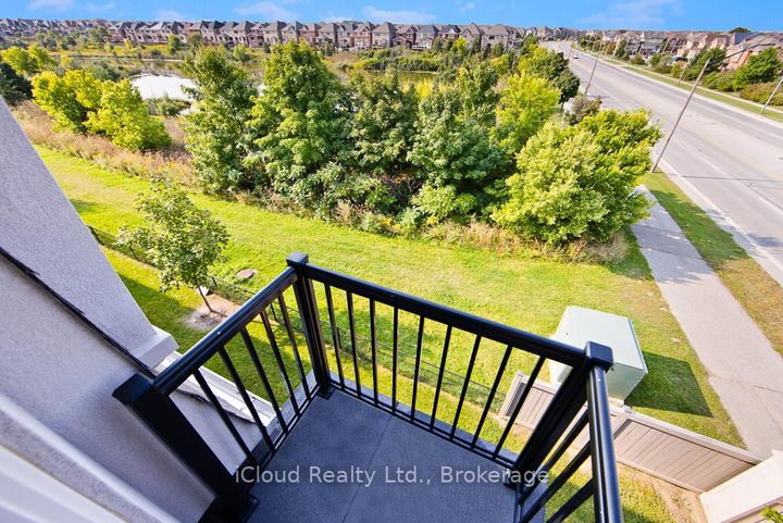Photo 21 at 2 Pomarine Way, Credit Valley, Brampton