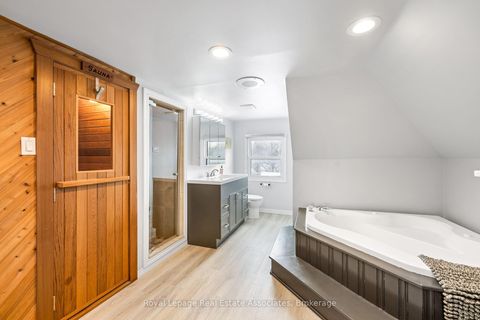 Photo 27 at 1379 Killarney Beach Road, Lefroy, Innisfil Photo 27 at 1379 Killarney Beach Road, Lefroy, Innisfil