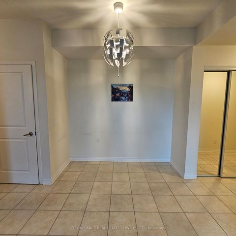 Photo 10 at 512 - 2522 Keele Street, Maple Leaf, Toronto