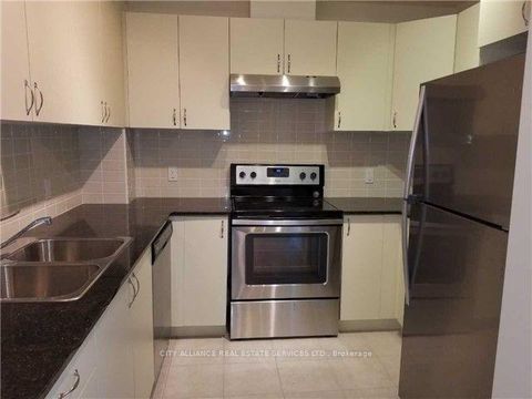 Photo 14 at 512 - 2522 Keele Street, Maple Leaf, Toronto