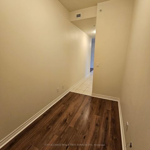 Photo 26 at 512 - 2522 Keele Street, Maple Leaf, Toronto