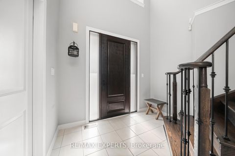 Photo 5 at 198 Moody Drive, Kleinburg, Vaughan