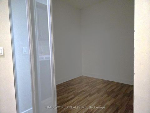 Photo 10 at 1016 - 35 Brian Peck Crescent, Thorncliffe Park, Toronto