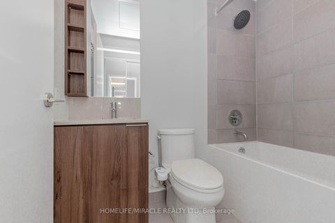 Photo 23 at 501 - 7890 Jane Street, Vaughan Corporate Centre, Vaughan