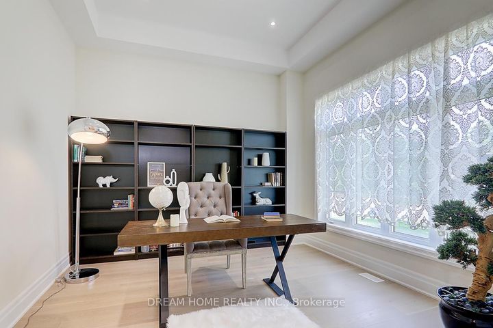 Photo 11 at 459 Via Romano Boulevard, Patterson, Vaughan