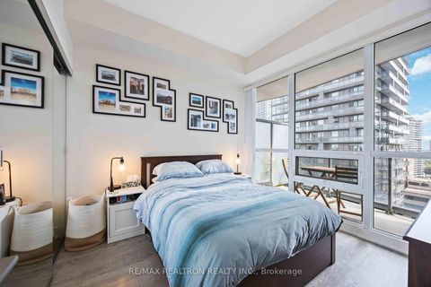 Photo 23 at 1501 - 30 Roehampton Avenue, Mount Pleasant West, Toronto