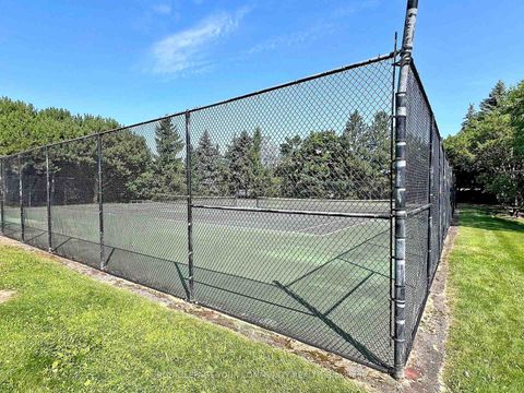 Photo 37 at 324 - 32 Clarissa Drive, Harding, Richmond Hill