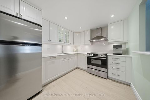 Photo 3 at 911 - 20 Dean Park Road, Rouge E11, Toronto