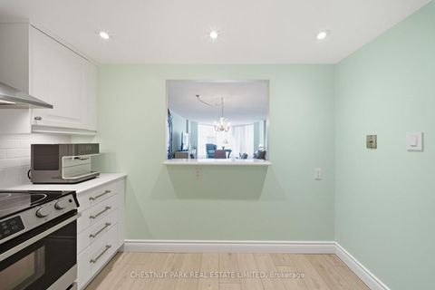 Photo 5 at 911 - 20 Dean Park Road, Rouge E11, Toronto