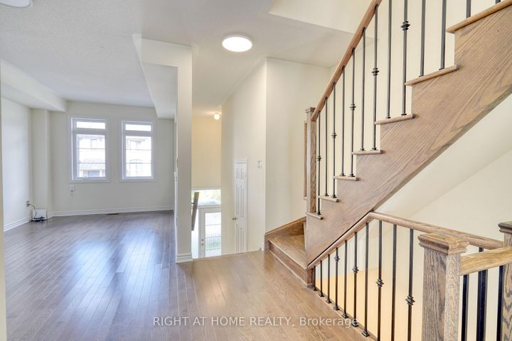 Photo 5 at 53 Sandwell Street, Vellore Village, Vaughan