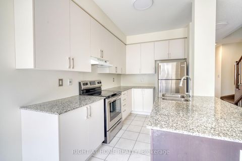 Photo 12 at 53 Sandwell Street, Vellore Village, Vaughan