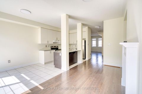 Photo 13 at 53 Sandwell Street, Vellore Village, Vaughan