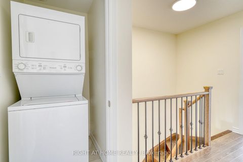 Photo 32 at 53 Sandwell Street, Vellore Village, Vaughan