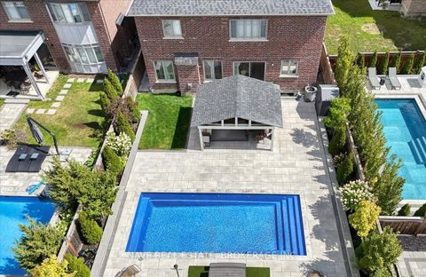 Photo 15 at 8 Noe DiBiase Road, Kleinburg, Vaughan
