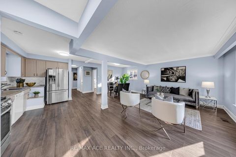 Photo 14 at 3 Hogan Drive, Woburn, Toronto