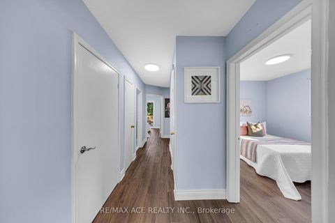Photo 19 at 3 Hogan Drive, Woburn, Toronto