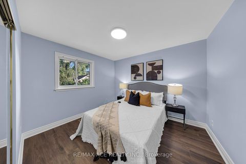 Photo 21 at 3 Hogan Drive, Woburn, Toronto