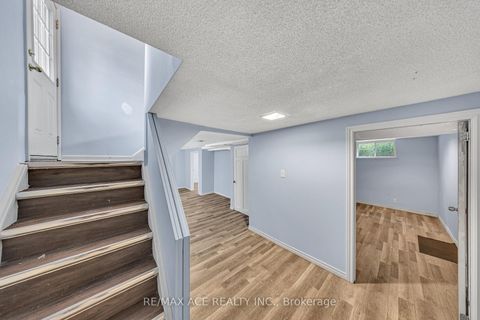 Photo 26 at 3 Hogan Drive, Woburn, Toronto